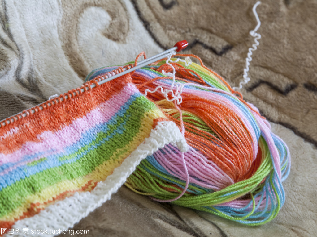 漢克的多種顏色的紗和針織的產品?